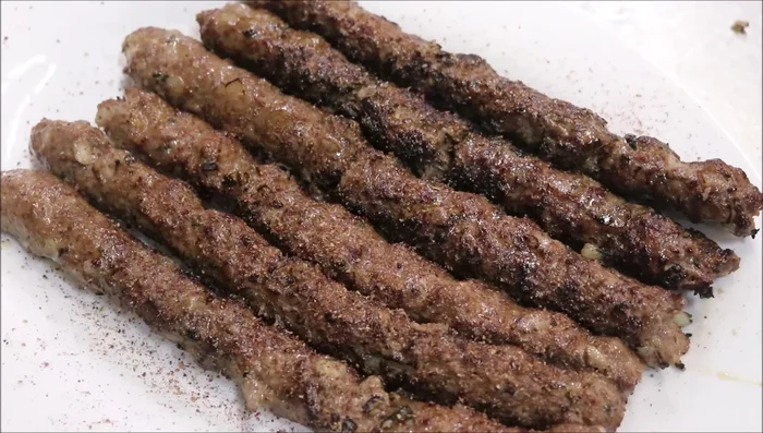 Sprinkle with red sumac and serve.