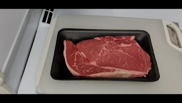 Cut the beef into small squares.