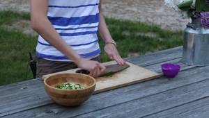 Refreshing Vegan Cucumber Mint Salad: Summer Recipe