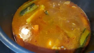 Algerian Steamed Couscous with Chicken Stew: A Step-by-Step Guide