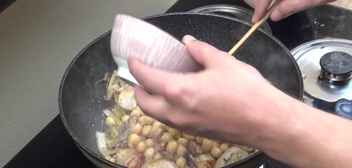 Stir in cooked chickpeas.