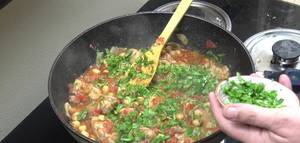 Cumin Chicken Chickpea Stew: Simple & Delicious Middle Eastern Recipe