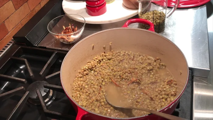 Add the freekeh (or rice) to the pot. If using rice, approximately 1/2 to 1 cup of rice can replace the freekeh.