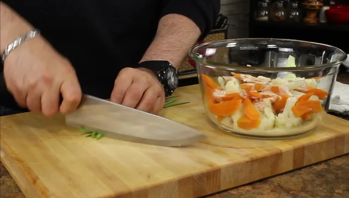 Garnish with chopped chives.