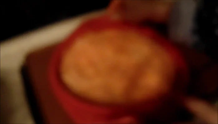 Cook the knafeh on a grill or stovetop. Cook for five minutes on one side, then flip and cook for another five to seven minutes, or until golden brown. Check for doneness by observing the edges.