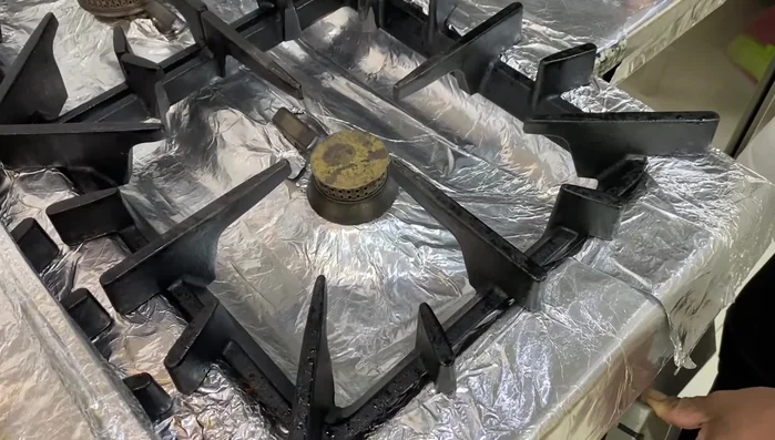 Cook on low heat, using a plate and silver foil to seal and cook for 20-25 minutes.