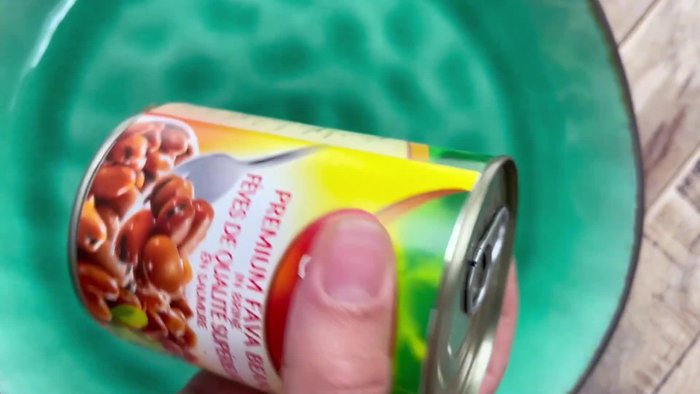Wash the can of fava beans.