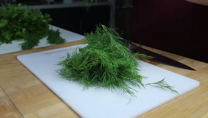 Strip leaves from dill and parsley stalks; finely chop (½ cup dill, 1 cup parsley).