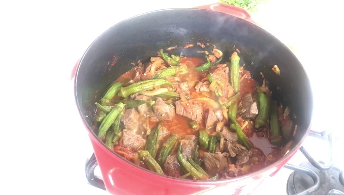 Cover the ingredients with hot water.