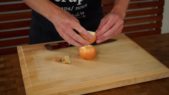 Prepare the onions and shallots: Slice onions in half, peel, and dice into large pieces. Halve shallots, peel, and use as is.