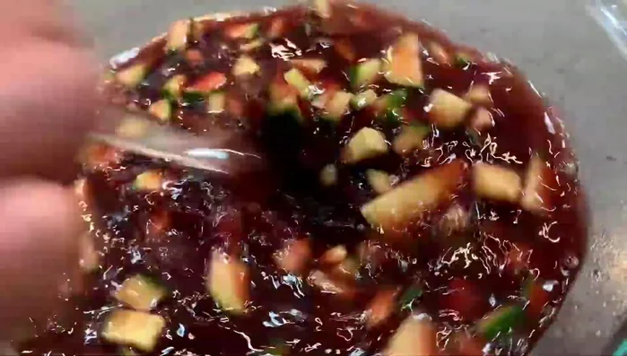 Mix all ingredients thoroughly.