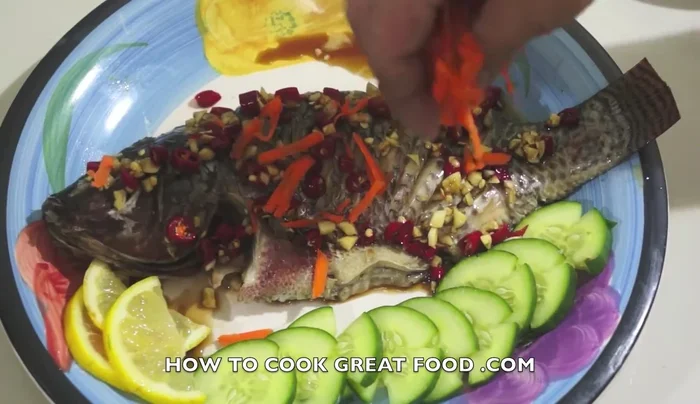 Garnish with grated carrots.