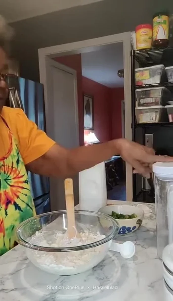 Adjust the amount of buttermilk until you reach your desired batter consistency. You may need more.