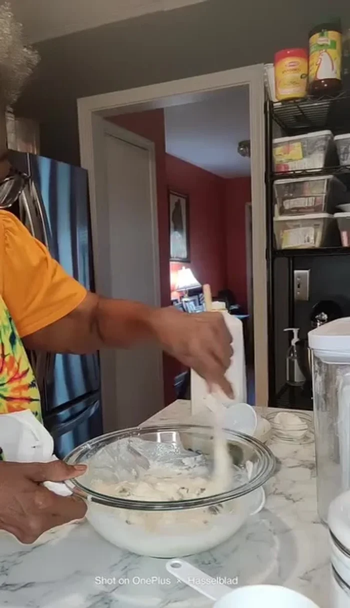 Gently fold in 3/4 cup of chopped okra.