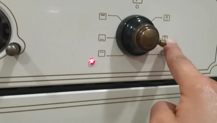 Preheat the oven to 170 degrees Celsius (340 Fahrenheit).
