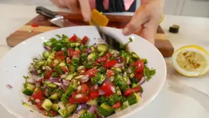 Salata Baladi: Middle Eastern Cucumber Tomato Salad Recipe