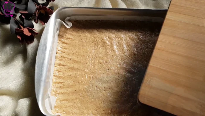Let the dough rest for 30 minutes.