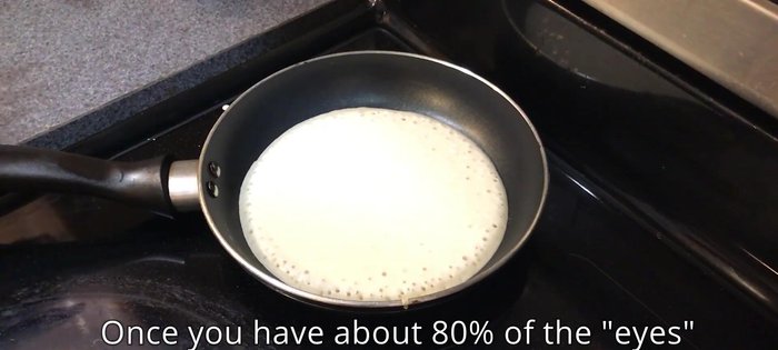 Cover the pan and cook for 40 seconds.