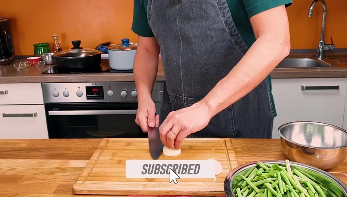 Dice the onion and fry with ground meat until golden brown.