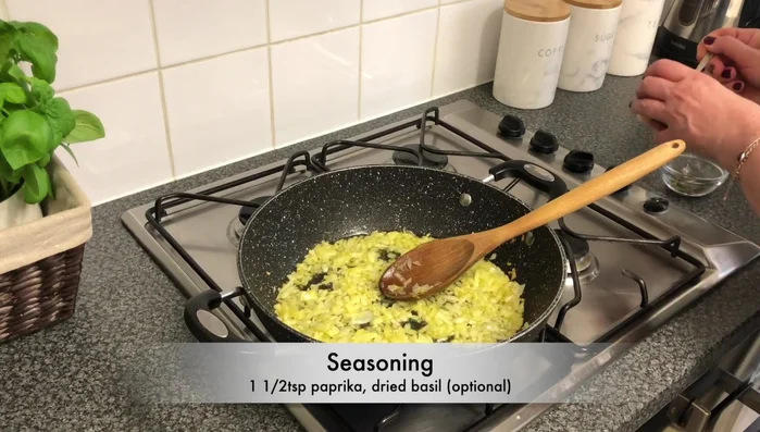 Add paprika and dry basil for seasoning. (126.32)