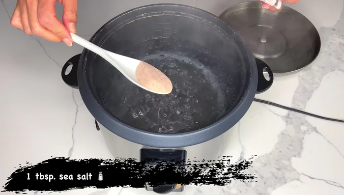 Bring 6-8 cups of water to a boil in a large pot; add 1 tbsp sea salt.