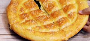 Easy Taftan Recipe: A Tasty Tea Time Snack