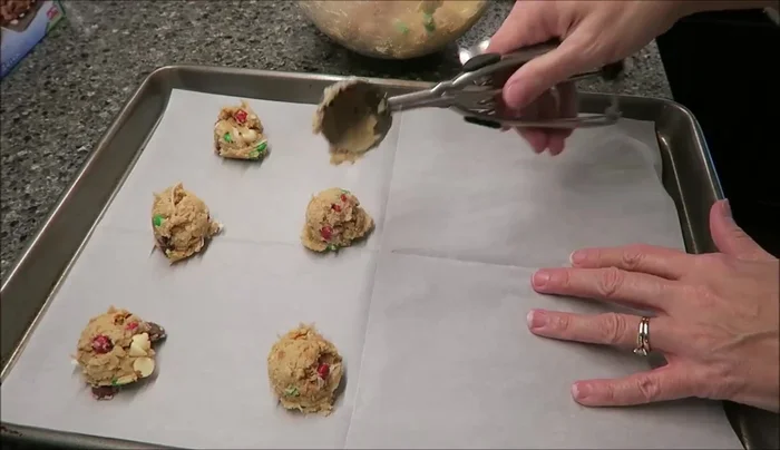 Bake for 8 minutes at 375°F (190°C).