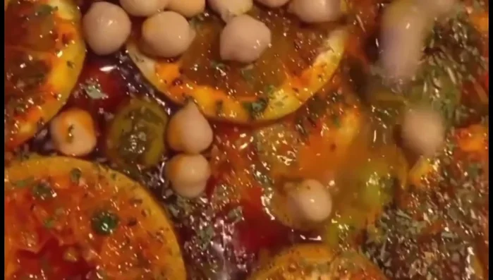 Add olives and chickpeas (optional).